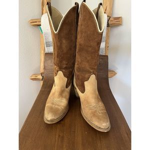 Vintage 2 Tone Tan Suede Wolverine Cowboy Boots Women’s 8.5 Made In USA 2” Heel